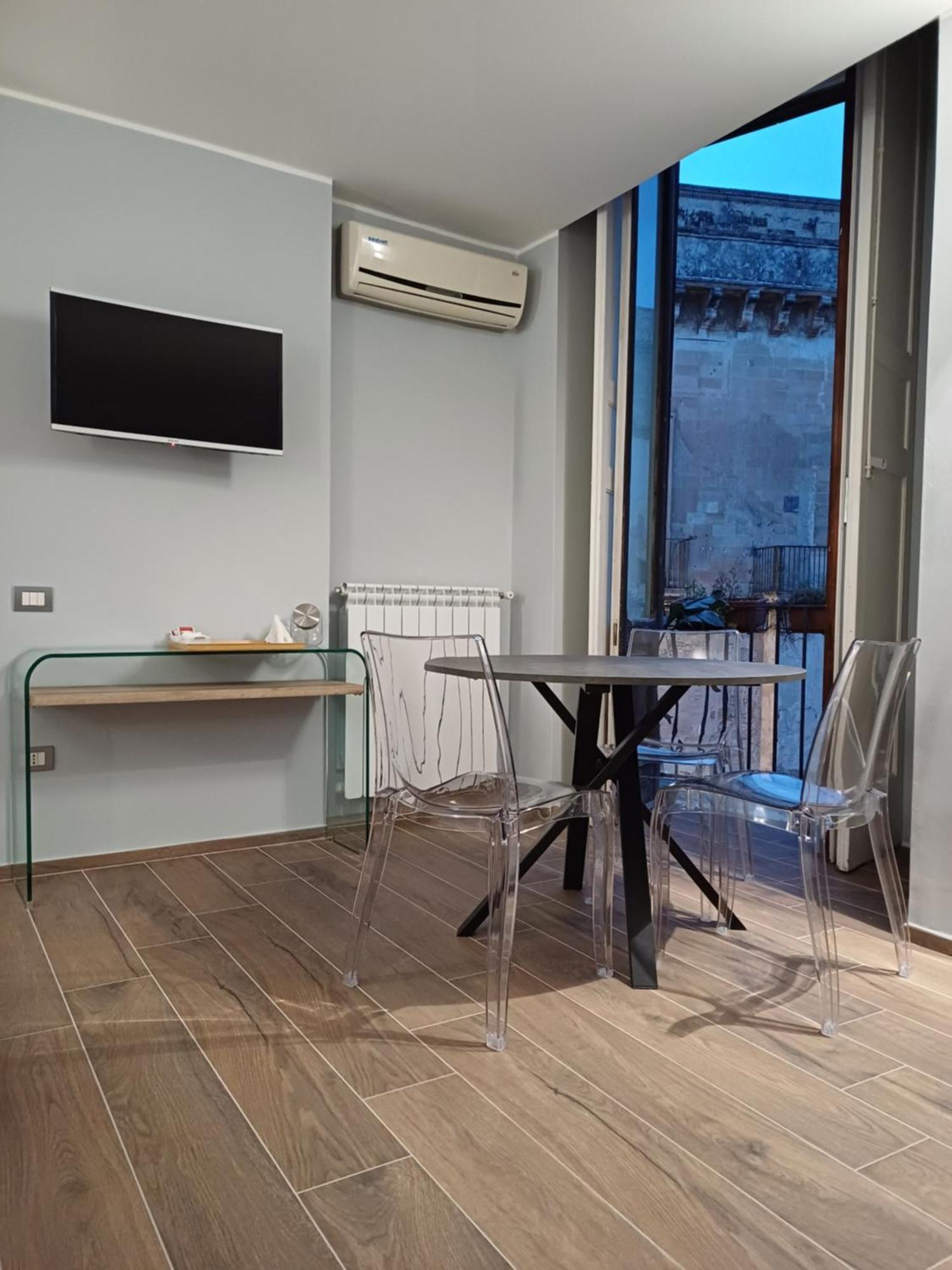 Bed & Breakfast Idomeneo 63 Lecce Extérieur photo